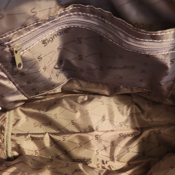 🔥William Morris' "Strawberry Theif," Floral Patterned Tapestry Handbag - Picture 4 of 7